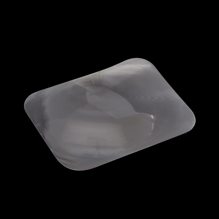 Analogowa kamera cofania - soczewka Fresnela na tylną szybę samochodu.