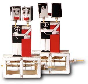 Automata - kisisng couple