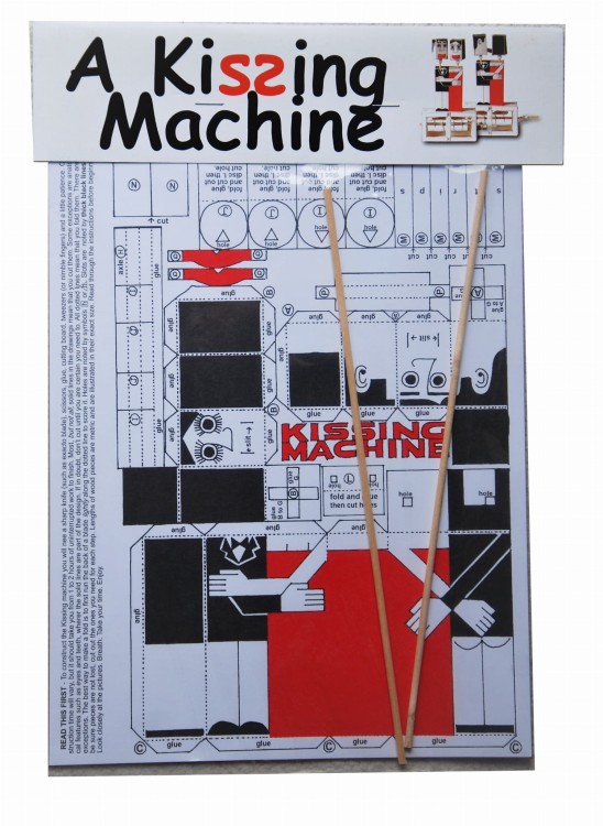 Całująca się para - mechaniczny teatrzyk