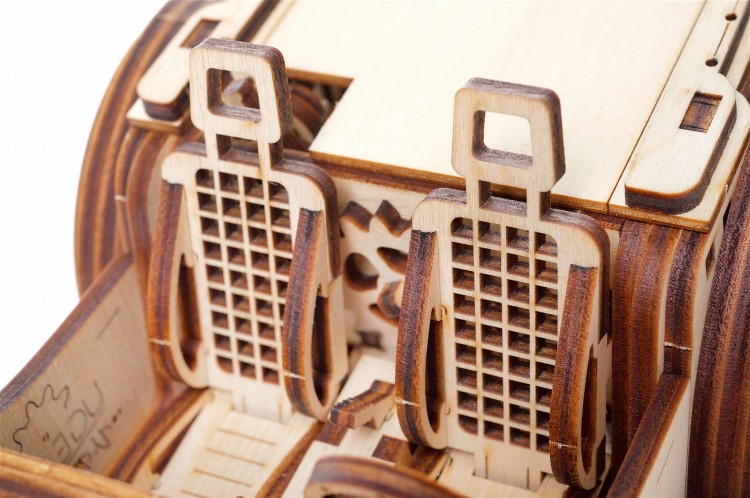 Ugears Roadster VM-01 Model