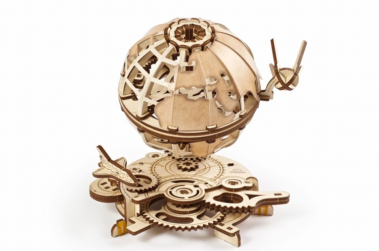Ugears-Globus-Model-29-min.jpg
