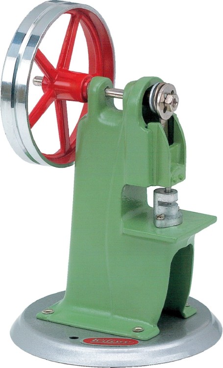 Prasa - model Wilesco M59