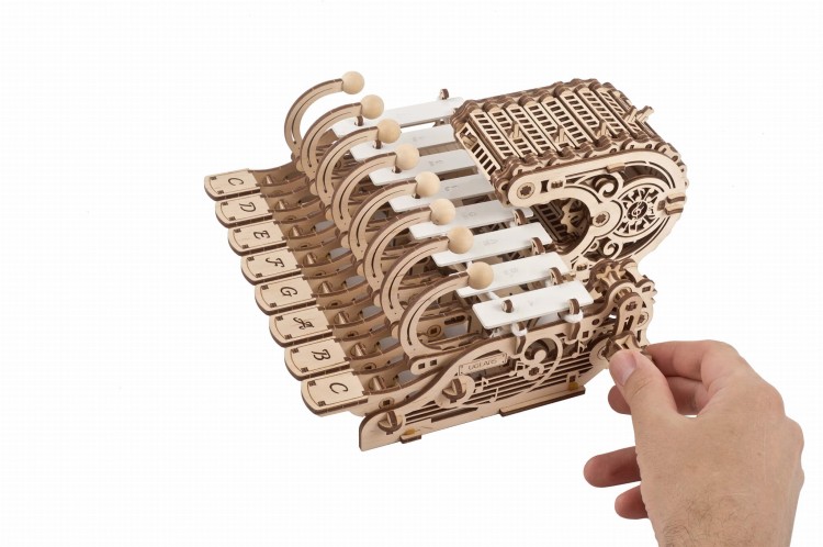 Mechaniczna Celesta Ugears
