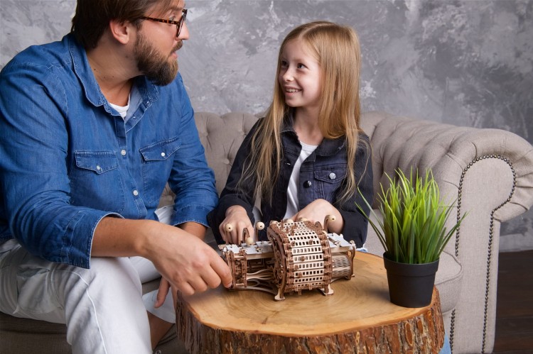 Mechaniczna Celesta Ugears