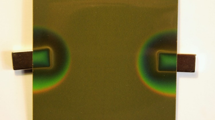 Folia MTX - przykład wizualizacji pola magnetycznego