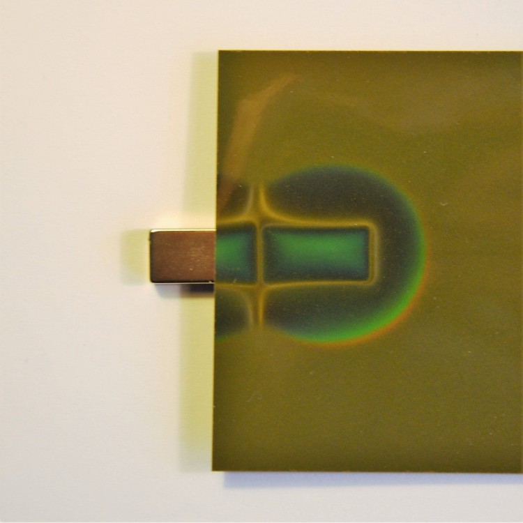 Folia MTX - przykład wizualizacji pola magnetycznego