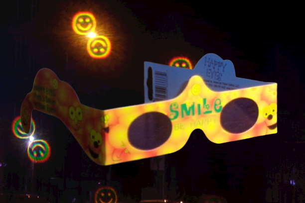 Okulary holograficzne - motyw uśmiech