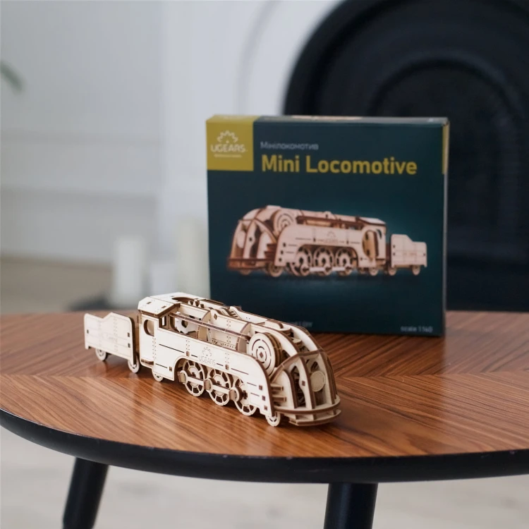 Mini lokomotywa , Model DIY Ugears SMART