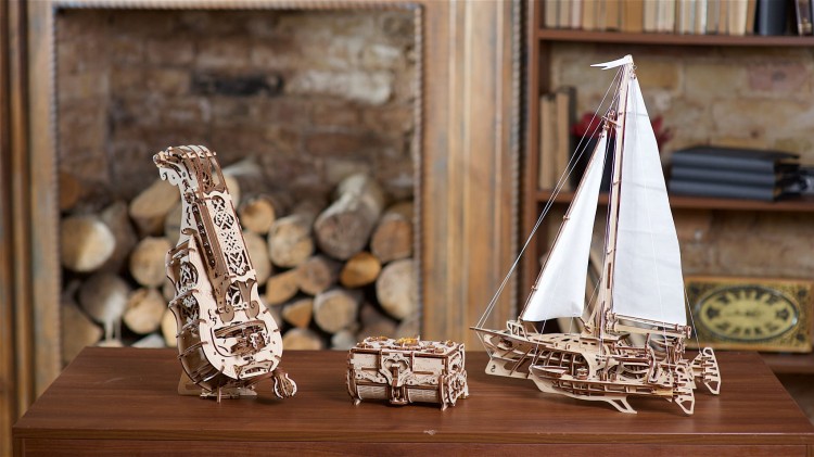 Trimaran Merihobus, Model łodzi DIY Ugears