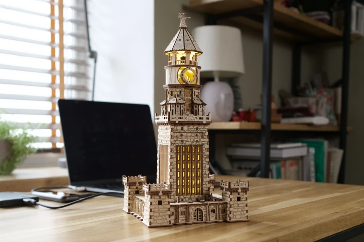 Latarnia Morska w Aleksandrii, drewniany model do składania Ugears