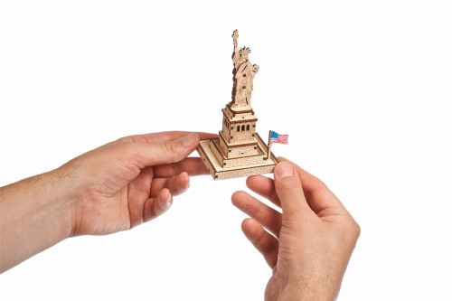 Statua Wolności – mały model do składania Ugears