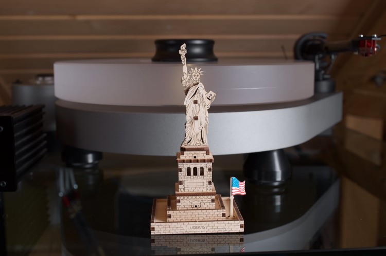 Statua Wolności – mały model do składania Ugears
