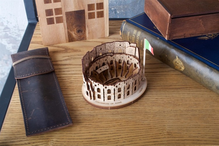 Koloseum – Mini Model do składania Ugears