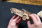 Sport Car Rapid Mouse – model mechaniczny samochodu do składania Ugears