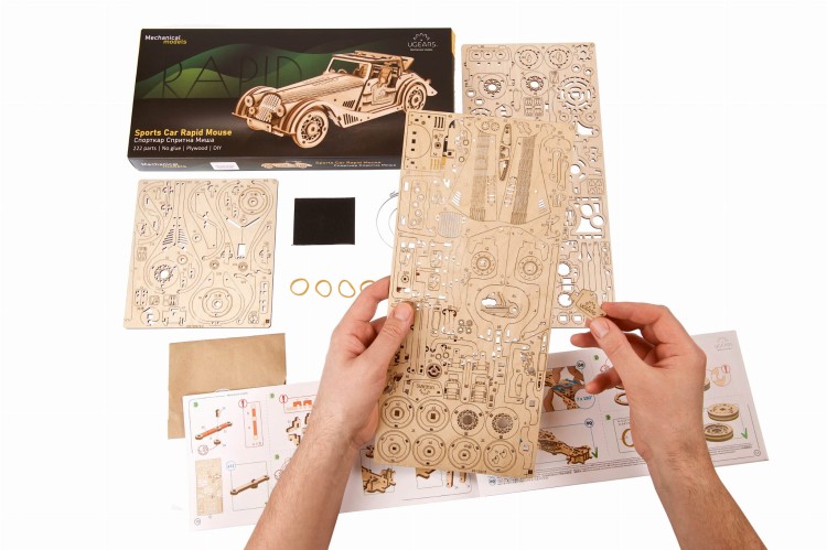 Sport Car Rapid Mouse – model mechaniczny samochodu do składania Ugears