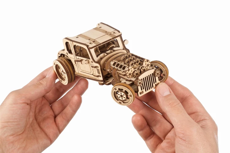 Hot Rod Furious Mouse – model mechaniczny samochodu do składania Ugears