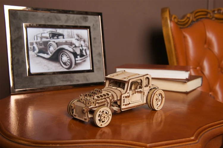 Hot Rod Furious Mouse – model mechaniczny samochodu do składania Ugears