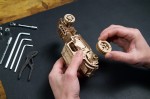 Hot Rod Furious Mouse – model mechaniczny samochodu do składania Ugears