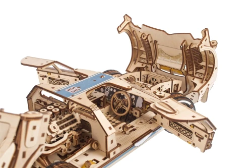 UGT-24 Wyścigówka Enduro – Model Mechaniczny do składania Ugears