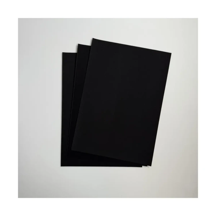 Papier welurowy, czarny do wyciemniania urządzeń optycznych (id: 615)