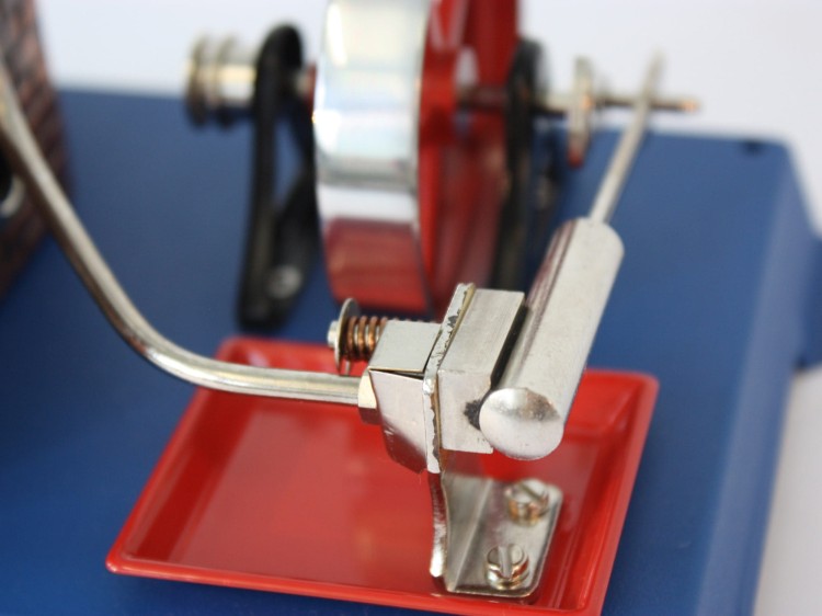 Silnik Parowy Wilesco D6 e.jpg