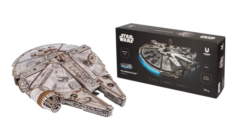 Puzzle 3D - Sokół Millennium™ Star Wars™ – model do składania