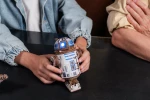 Puzzle 3D- R2D2 robot z sagi Gwiezdne Wojny  – model DIY Ugears