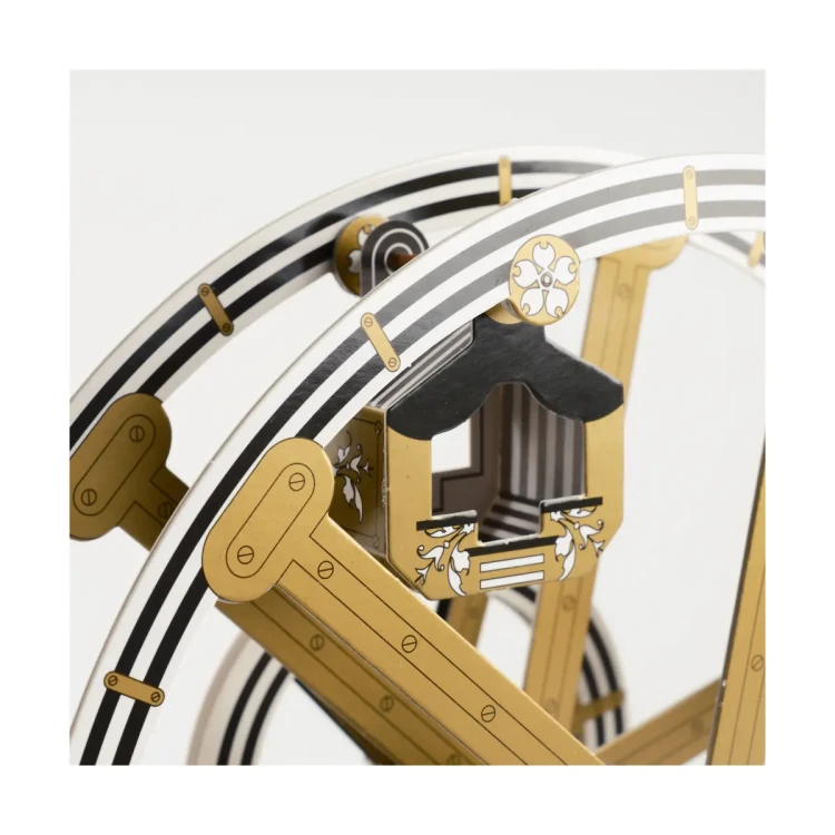 Duża karuzela z gondolami - kartonowy model do sklejania