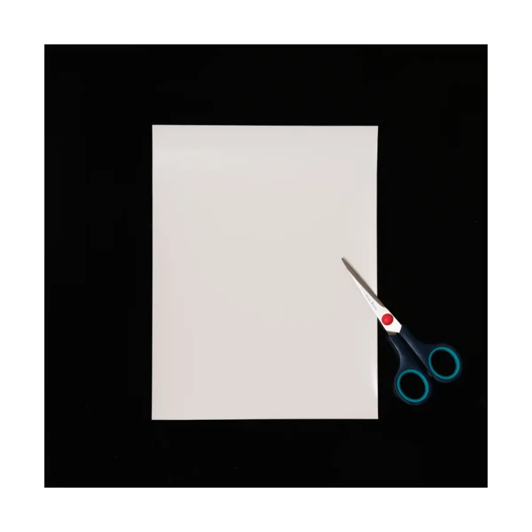 Samoprzylepna folia fosforyzująca (format A4) (id: 96)