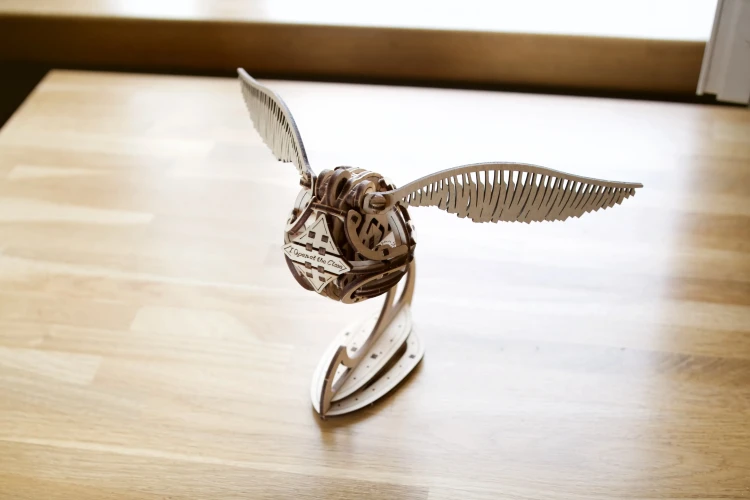 Złoty Znicz Harry Potter drewniane puzzle 3d Ugears