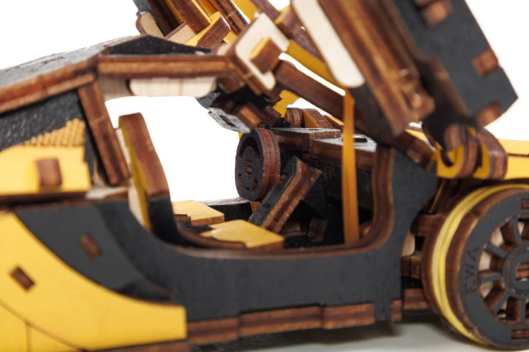 Samochód wyścigowy Racing Car - ruchome, drewniane, mechaniczne puzzle 3D