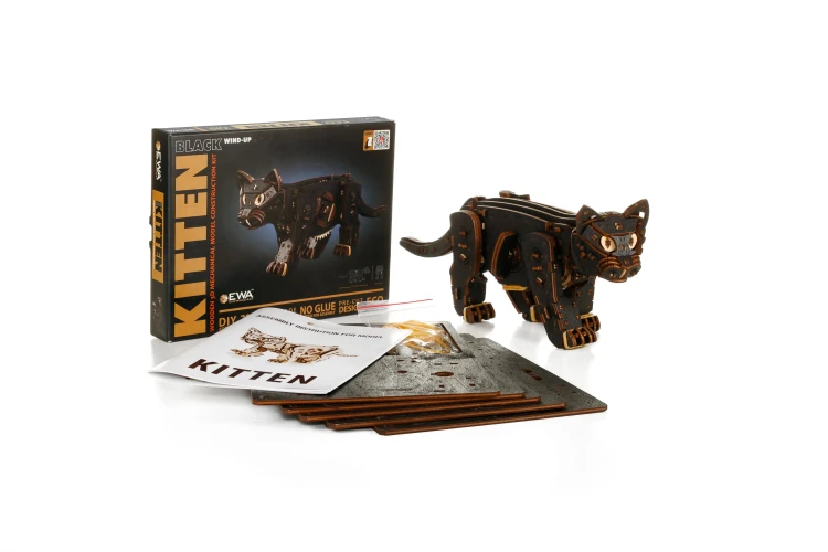 Drewniana figurka Kotek Czarny- mechaniczne puzzle 3d