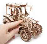 Traktor BELARUS-82- drewniane, mechaniczne puzzle 3D