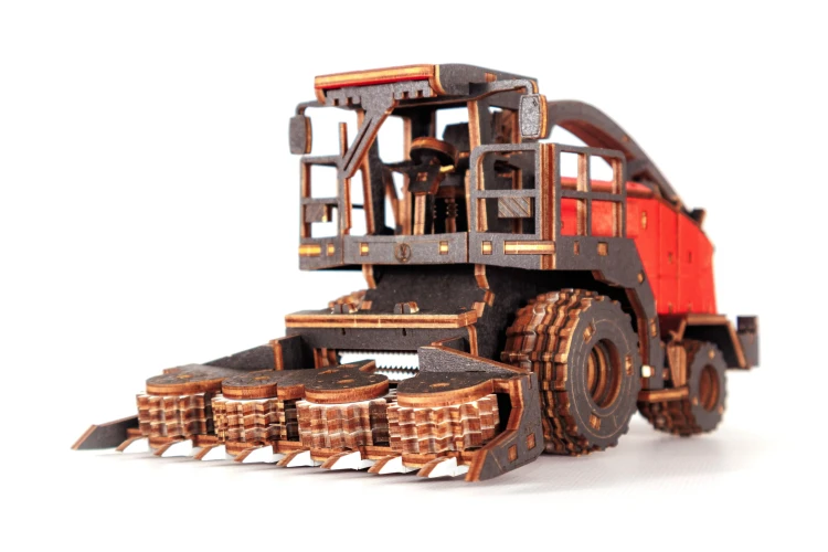 Drewniany model kombajnu FS80 PRO 580 el. kombajn do składania