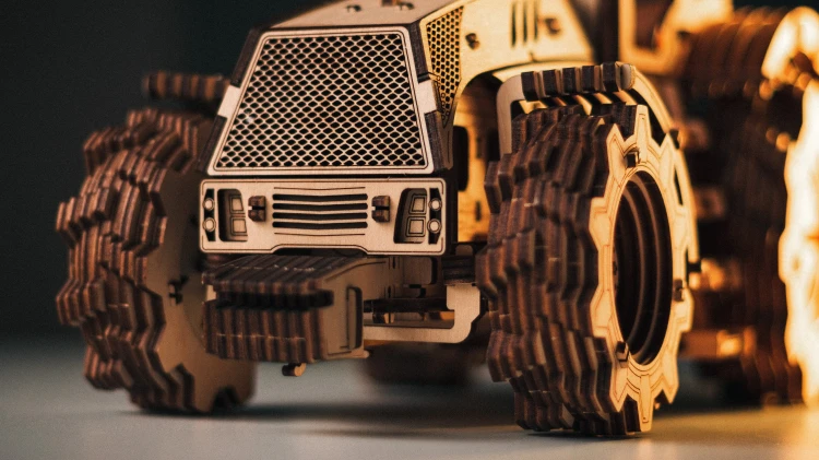 Traktor - drewniane, mechaniczne puzzle 3D
