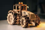 Traktor - drewniane, mechaniczne puzzle 3D