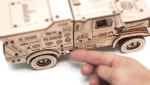 Ciężarówka MAZ 6440- drewniane mechaniczne puzzle 3D
