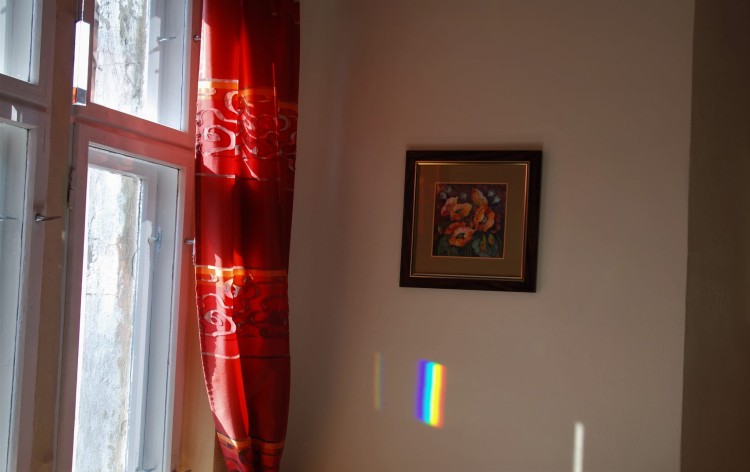 Pryzmat okienny i tęcza